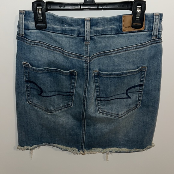 American Eagle distressed denim skirt. - Picture 3 of 3